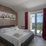 Villa Luka With 50 Sqm Pool