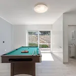Luka With 50 Sqm Pool Willa