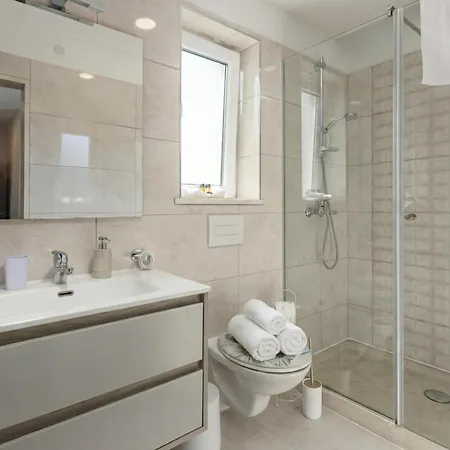 Luxury Pool Villa Luka /W Sea View *
