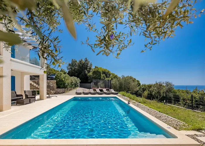 Sea View Luka With Pool